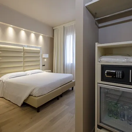 Hotel Touring 3*