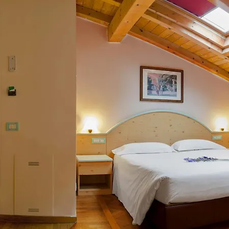 Touring Hotel 3*