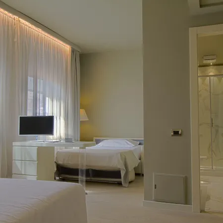 Touring Hotel