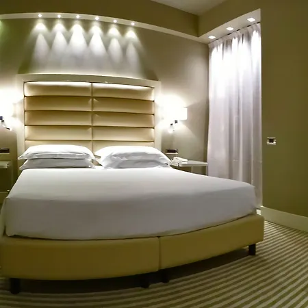 Touring Szálloda 3*