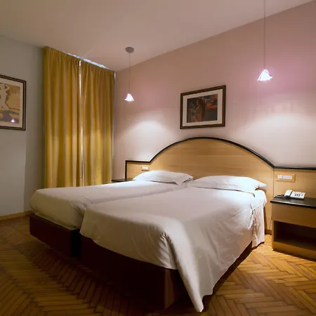 Touring Hotel 3*