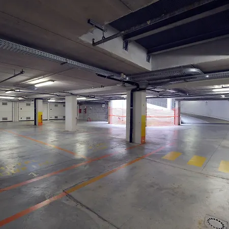 Touring Отель 3*