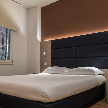 Touring Hotel