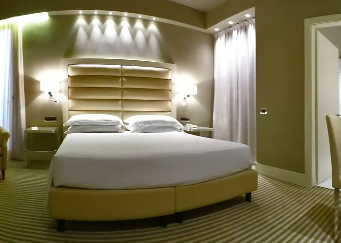 Touring Szálloda 3*